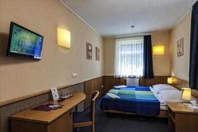 Budapest Business Hotel Jagello with comfortably furnished double room  Double room - ✔️ Hotel Jagello Budapest ✔️ hotel in the city centre Buda